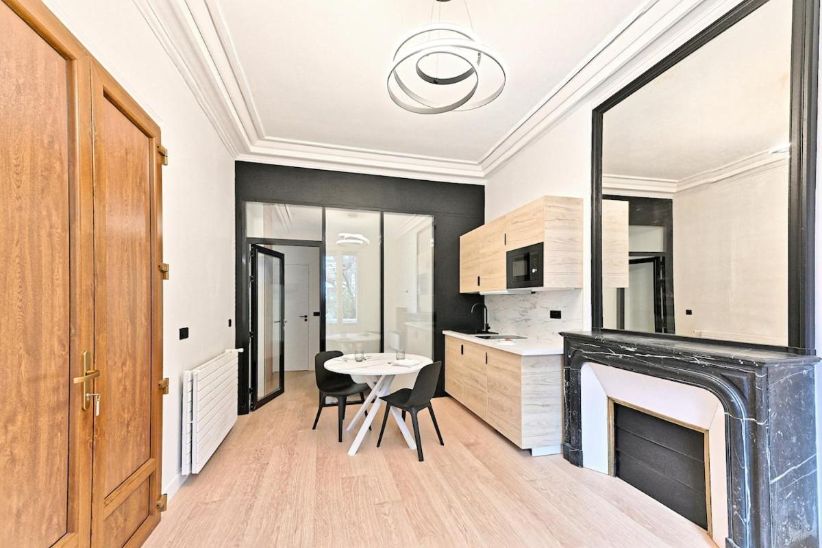 Elegance Et Confort Quartier Prestigieux De Appartement Paris